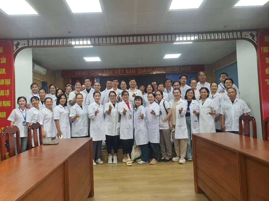 trung cap y hoc co truyen tphcm